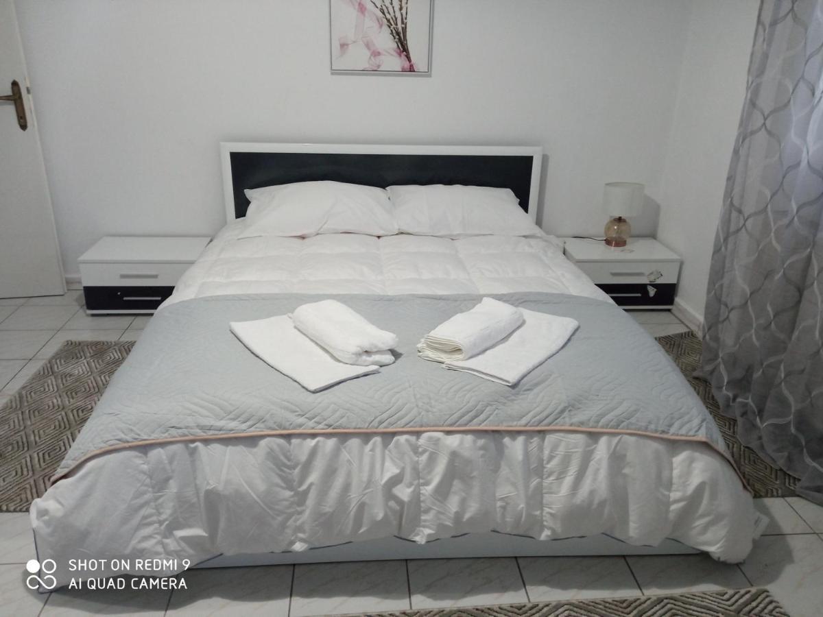 Elea House Apartment Керамоти Екстериор снимка